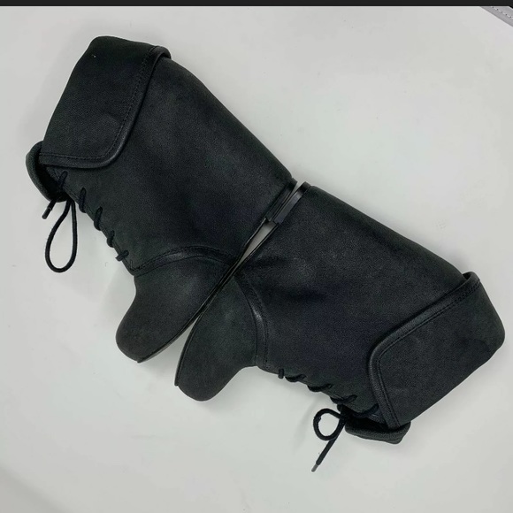 Elizabeth and James Manor Wedge Bootie - Picture 4 of 5